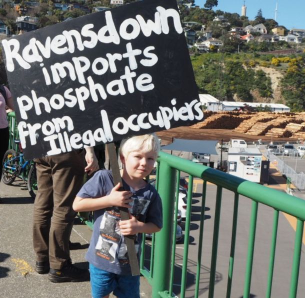 protest_lyttelton_b_610.jpg